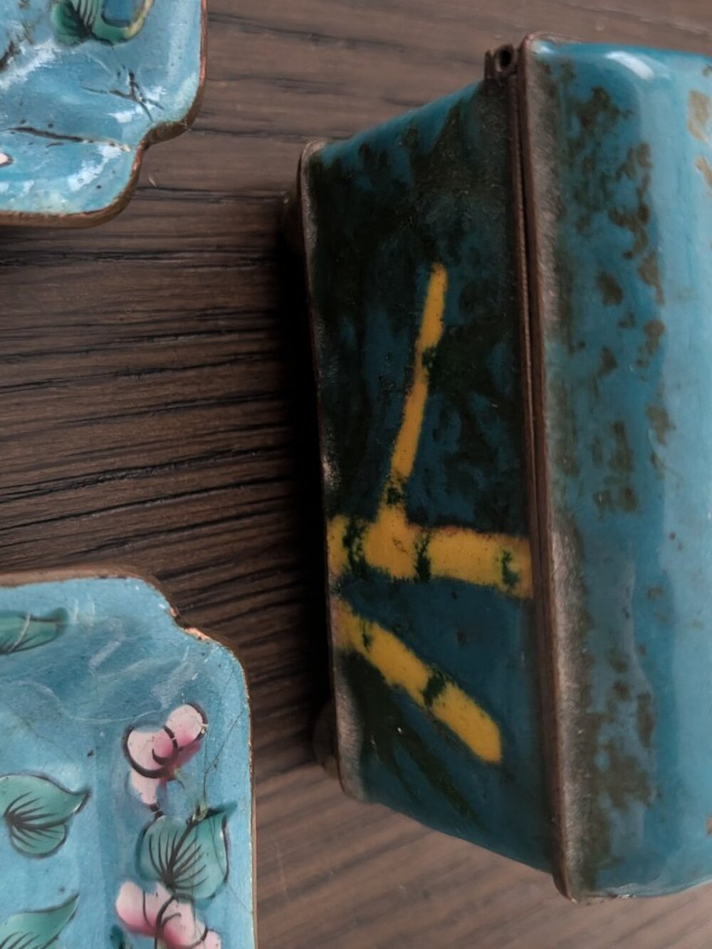 ANTIQ Chinese Canton Enamel Peony Trinket Box & Catchall Tray Set Boho Decor 3pc - Picture 13 of 16